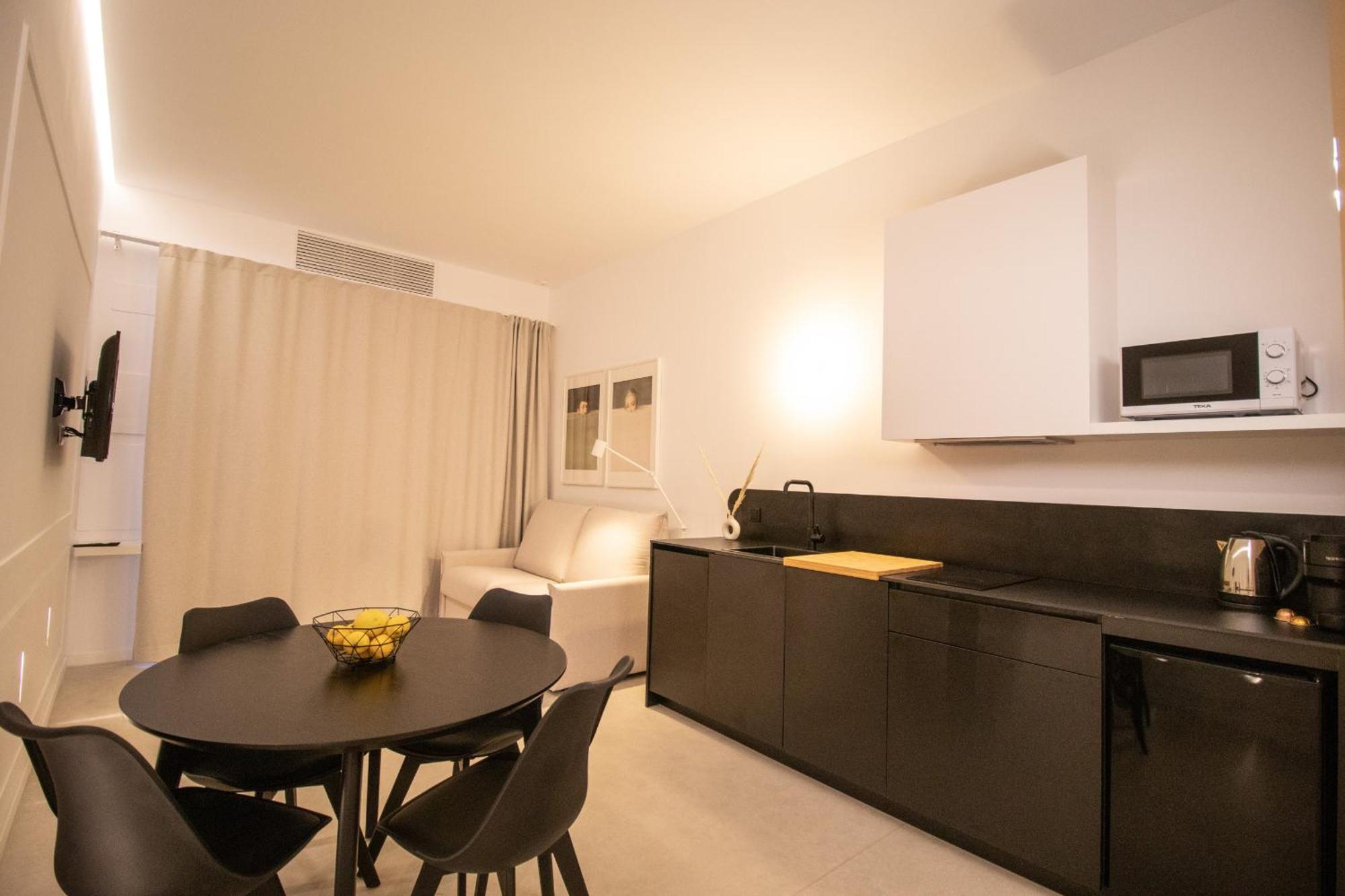 Breathe Apartments By Concept Flats Valencia Ngoại thất bức ảnh