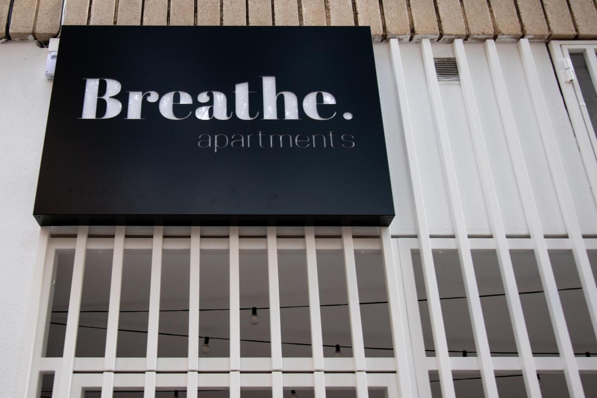 Breathe Apartments By Concept Flats Valencia Ngoại thất bức ảnh