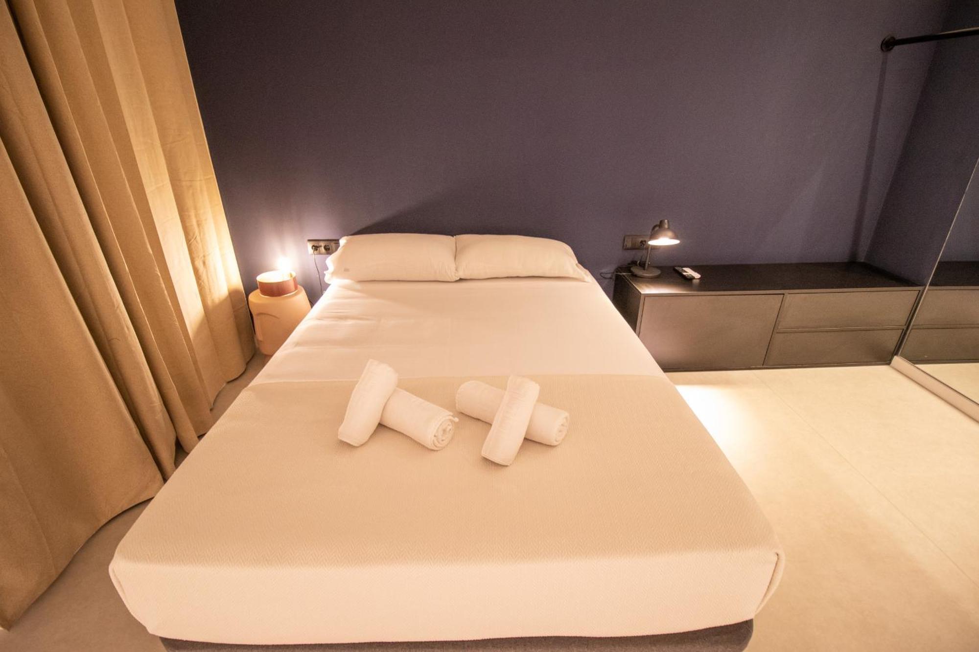 Breathe Apartments By Concept Flats Valencia Ngoại thất bức ảnh