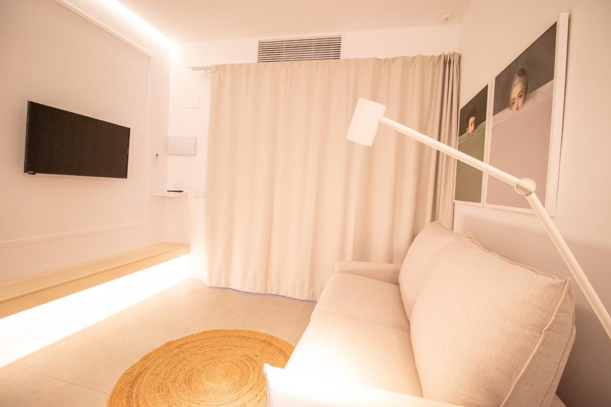 Breathe Apartments By Concept Flats Valencia Ngoại thất bức ảnh