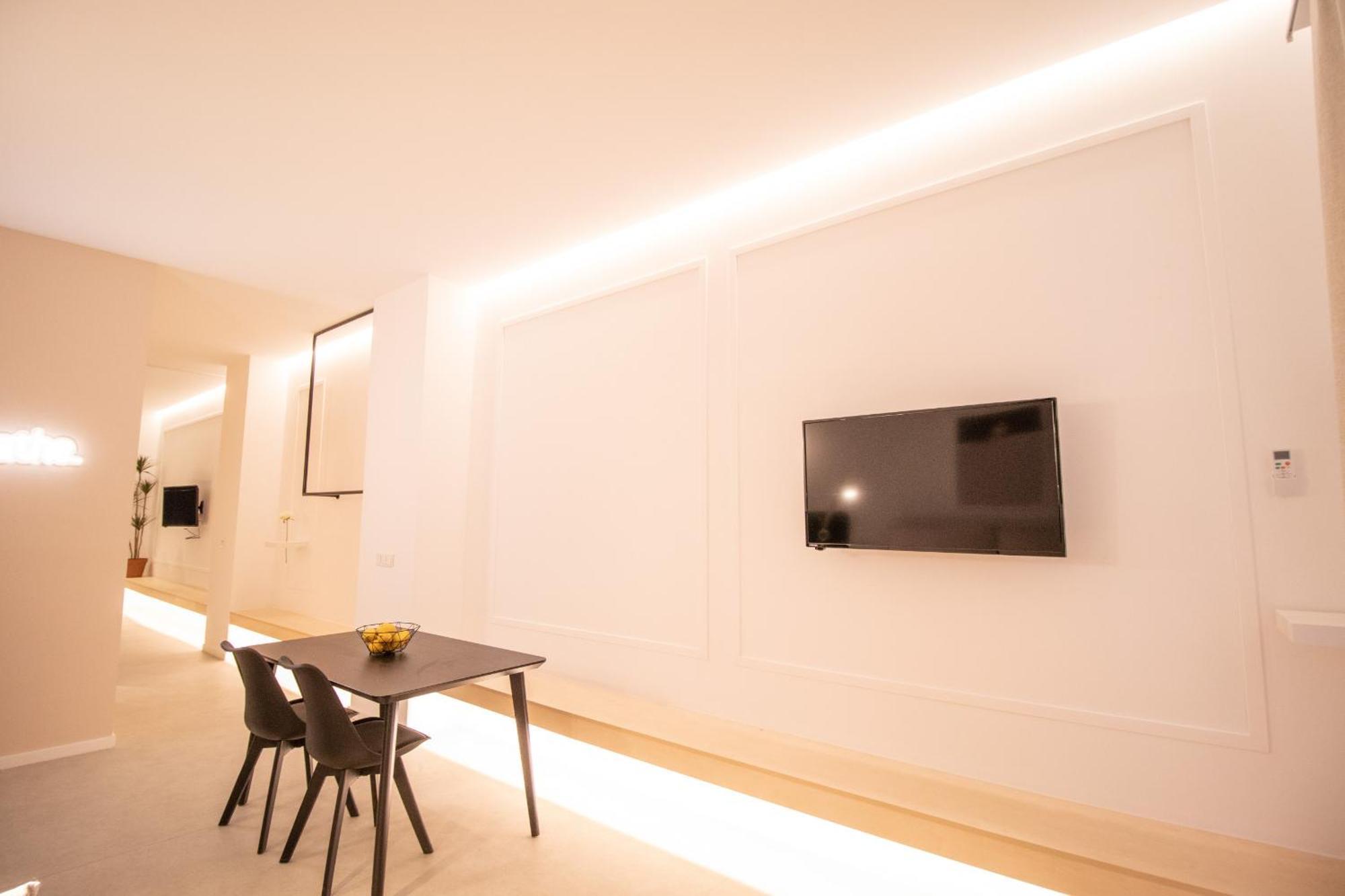 Breathe Apartments By Concept Flats Valencia Ngoại thất bức ảnh