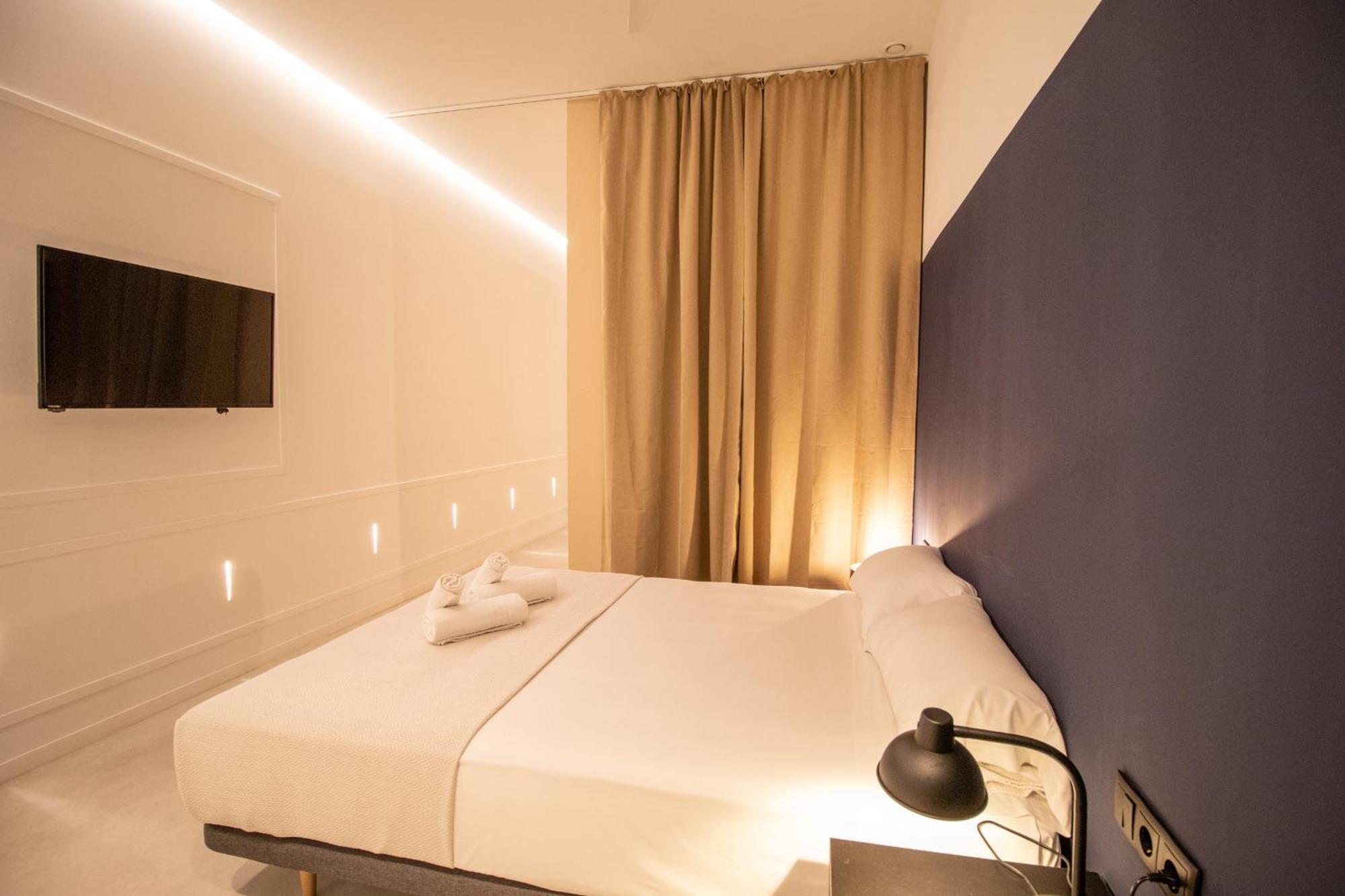 Breathe Apartments By Concept Flats Valencia Ngoại thất bức ảnh