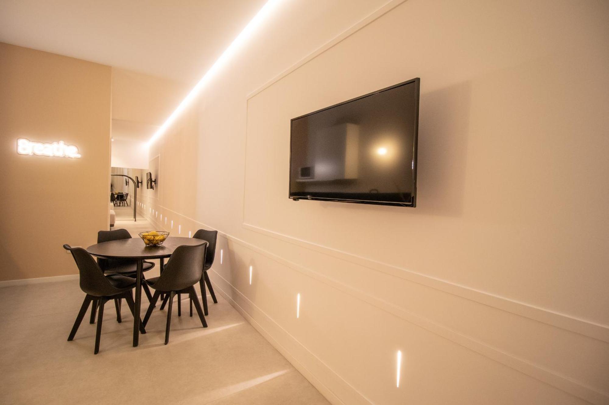 Breathe Apartments By Concept Flats Valencia Ngoại thất bức ảnh