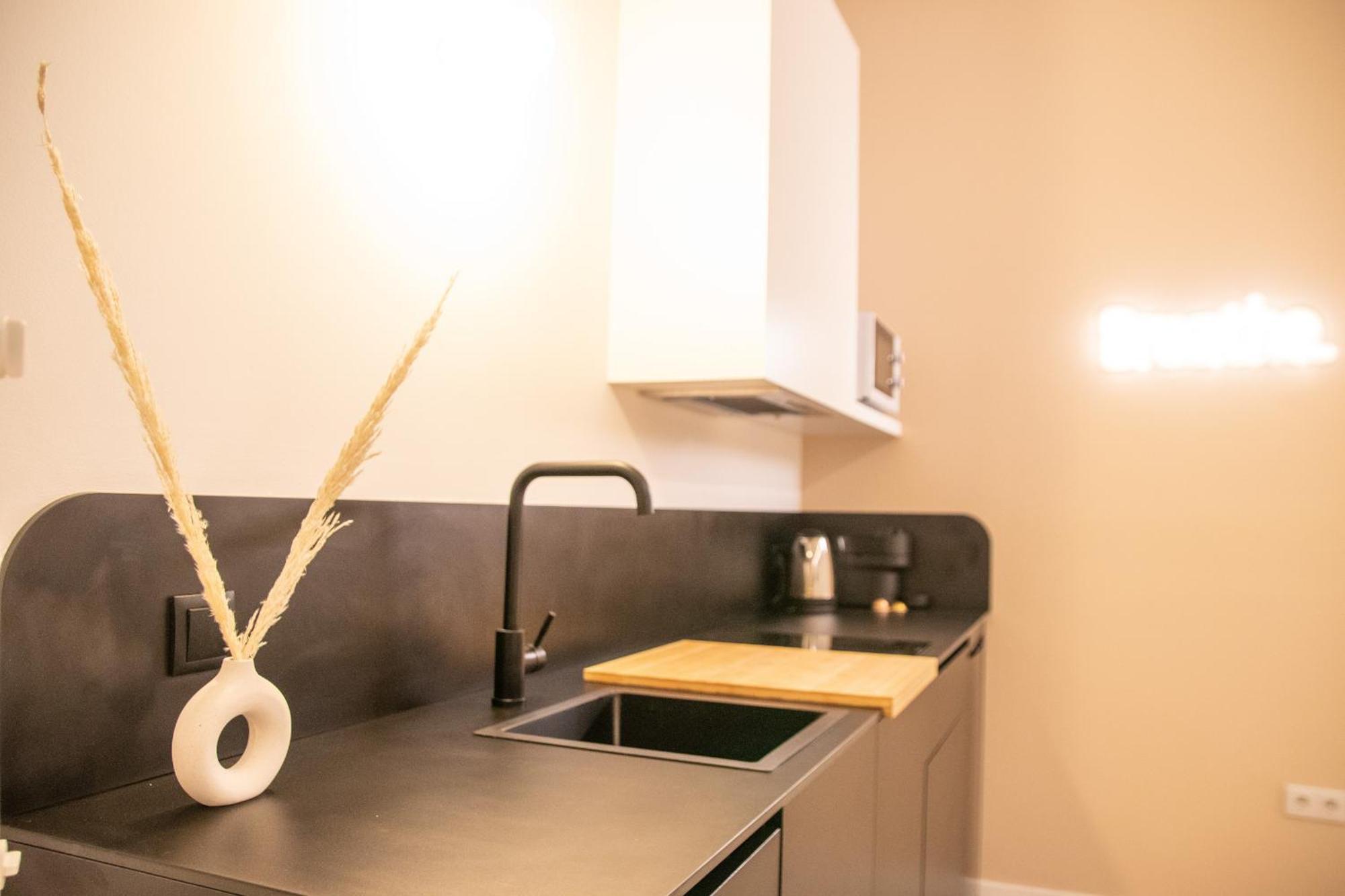 Breathe Apartments By Concept Flats Valencia Ngoại thất bức ảnh