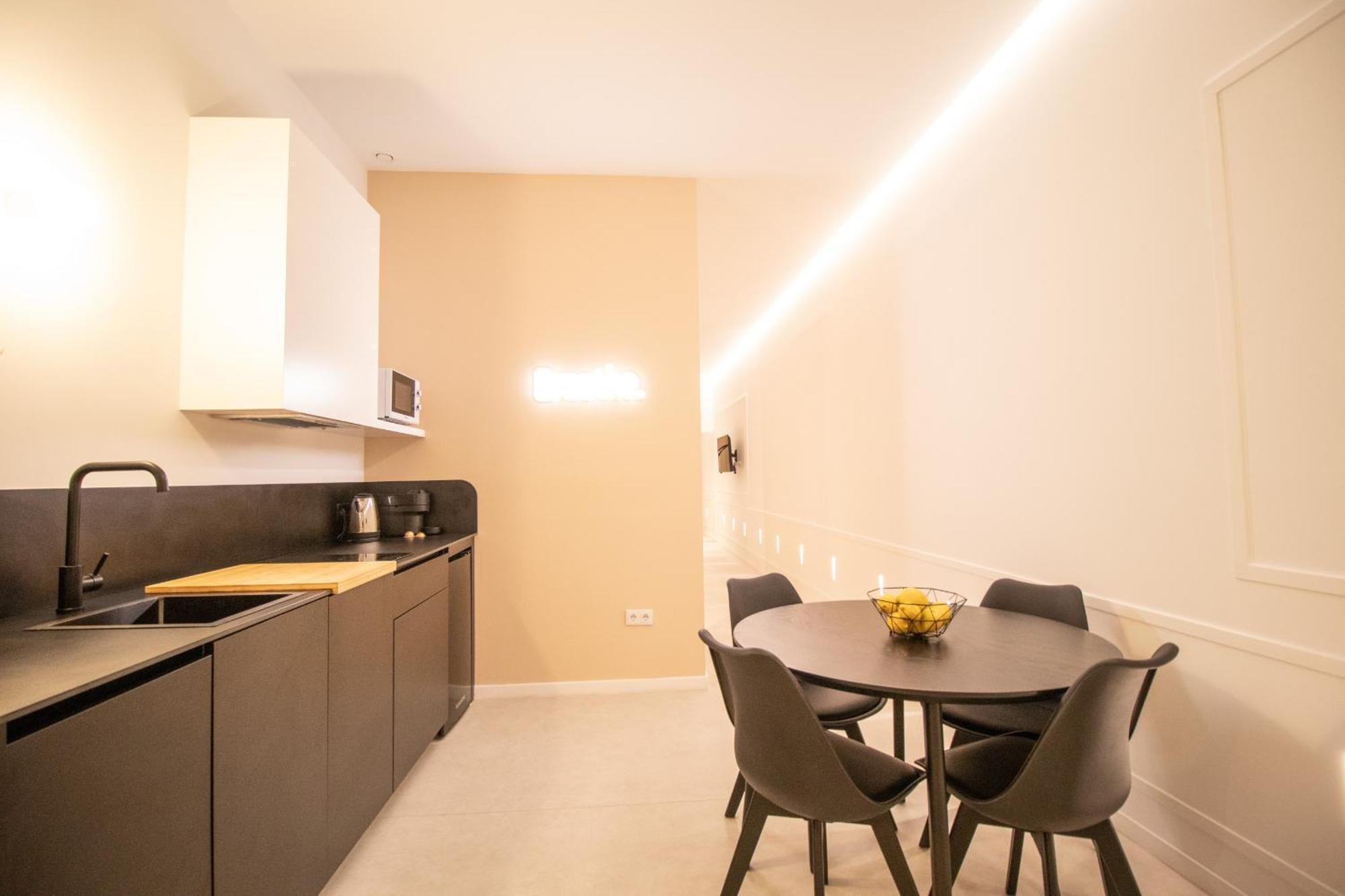 Breathe Apartments By Concept Flats Valencia Ngoại thất bức ảnh