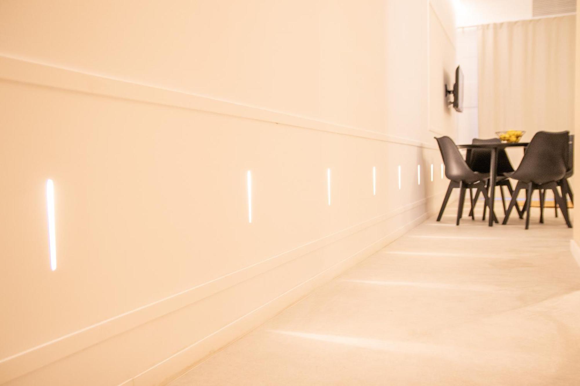 Breathe Apartments By Concept Flats Valencia Ngoại thất bức ảnh