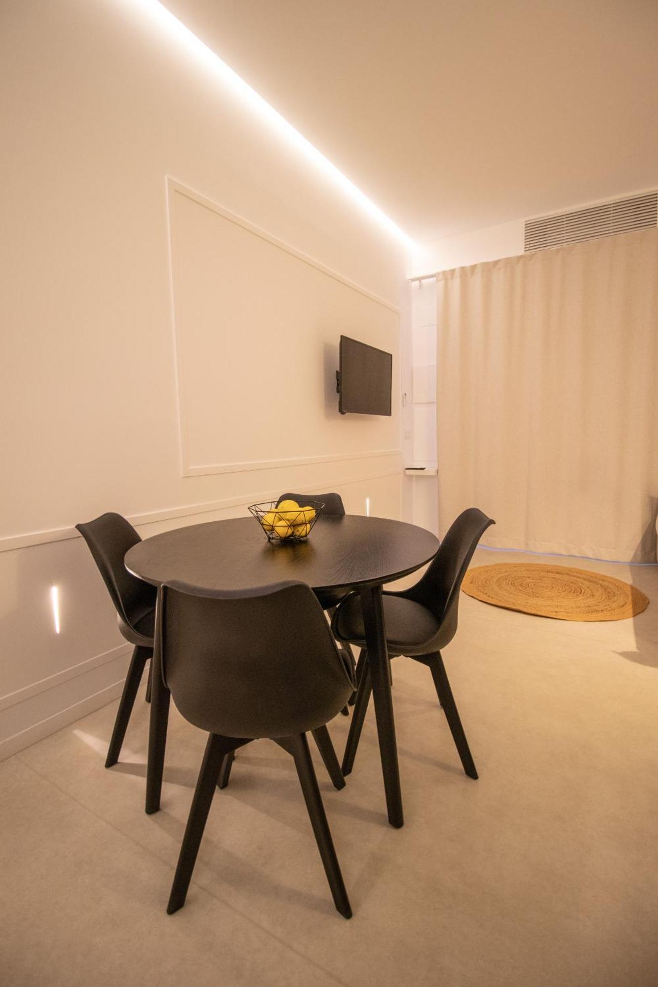 Breathe Apartments By Concept Flats Valencia Ngoại thất bức ảnh