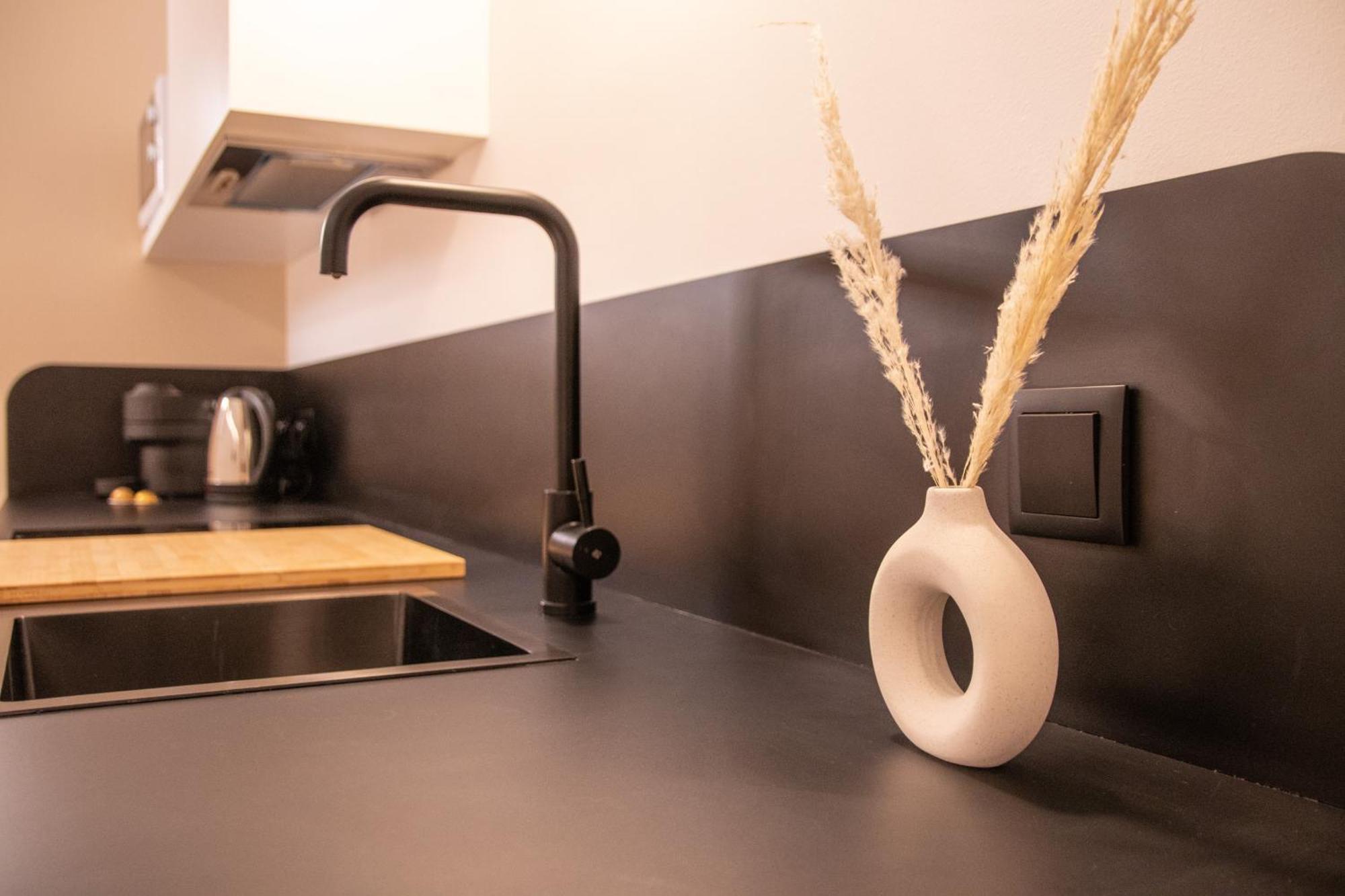 Breathe Apartments By Concept Flats Valencia Ngoại thất bức ảnh
